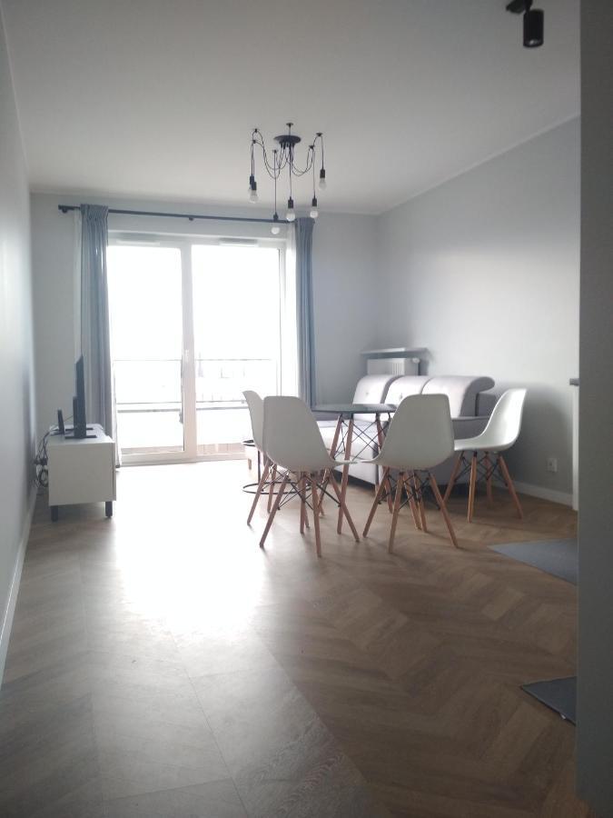 Airport 3Rooms New Apartment With Parking ワルシャワ エクステリア 写真